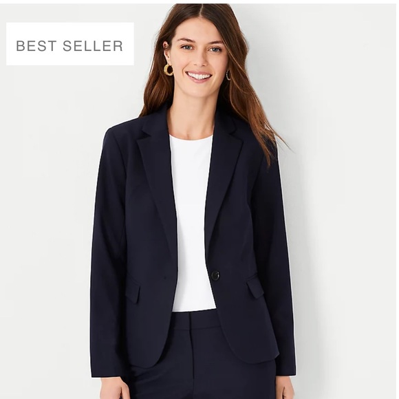 Ann Taylor Seasonless Stretch Notch One Buttoned Blazer in Navy Blue - Picture 6 of 8